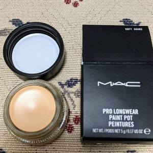 MAC Cosmetics Paint Pot in Soft Ochre. New in box.
